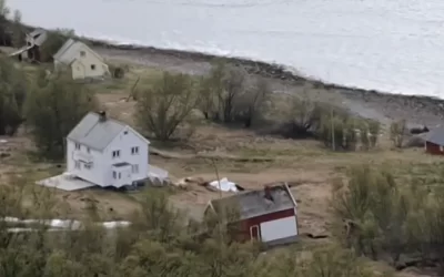 Desplazamiento de tierra en Noruega arrastra al mar ocho casas